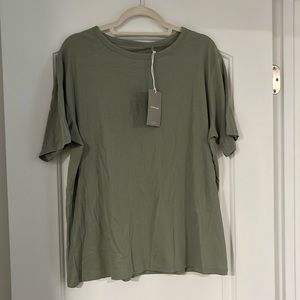 Everlane Air Oversized Tee